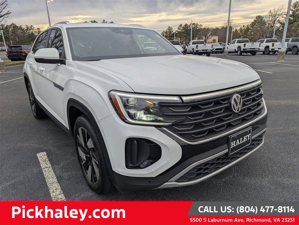 2024 Volkswagen Atlas Cross Sport SE w/Tech