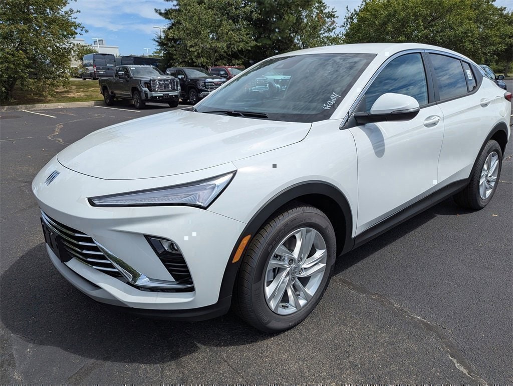 New 2025 Buick Envista Preferred SUV