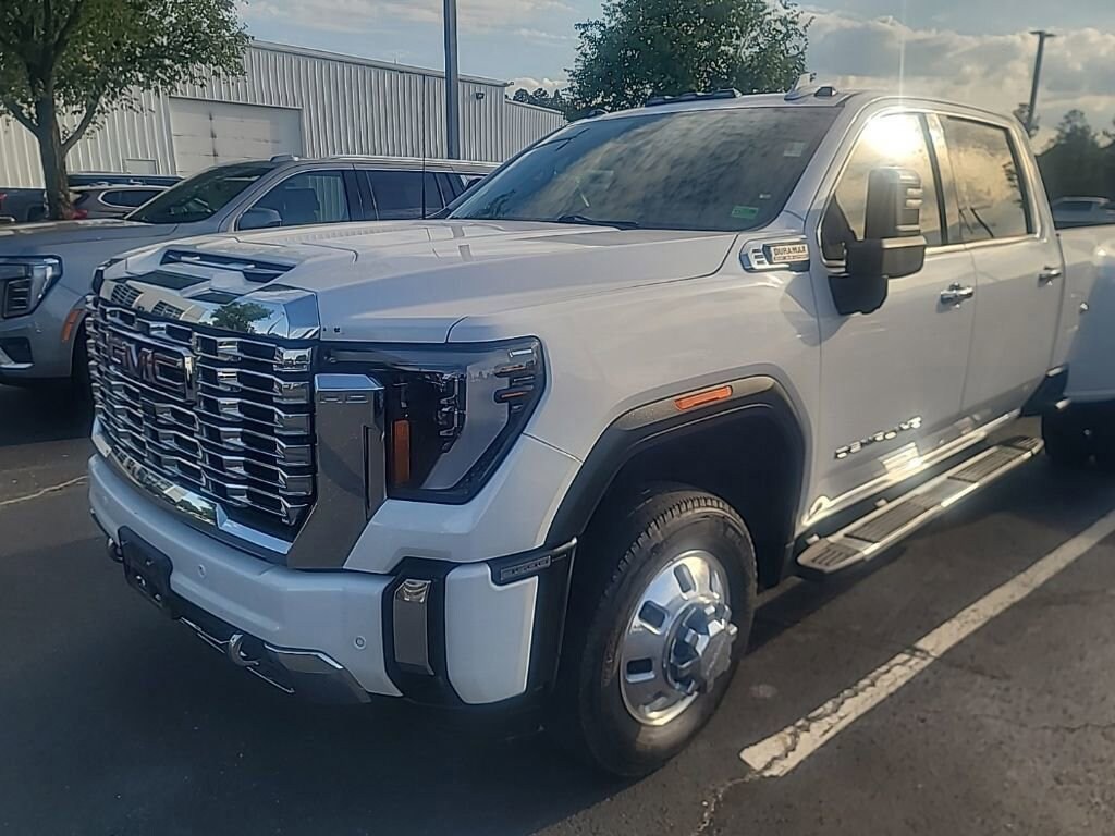 Used 2024 GMC Sierra 3500 HD Denali Truck