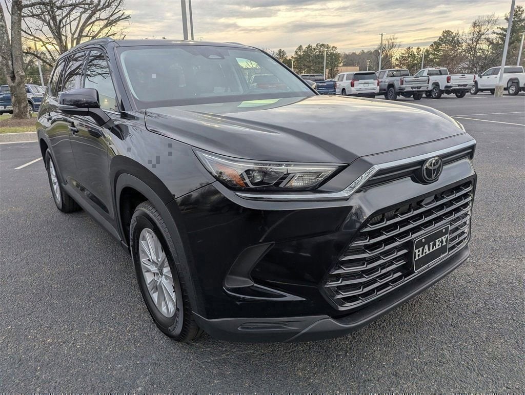 Used 2025 Toyota Grand Highlander XLE SUV