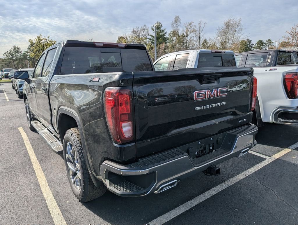 2026 GMC Sierra 1500 SLE - Photo 6