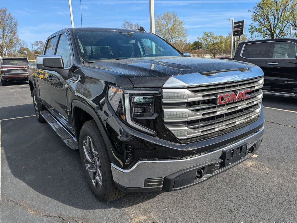 2026 GMC Sierra 1500 SLE - Photo 2