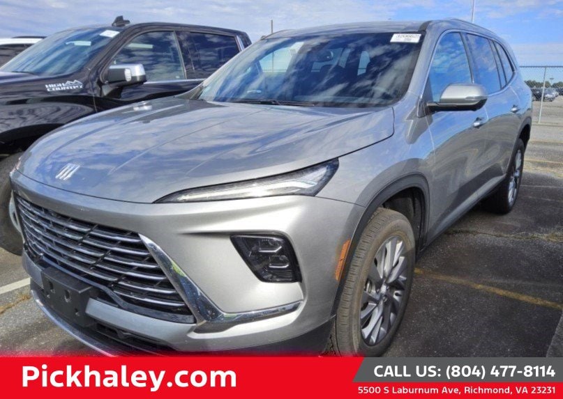 2025 Buick Enclave Preferred's photo