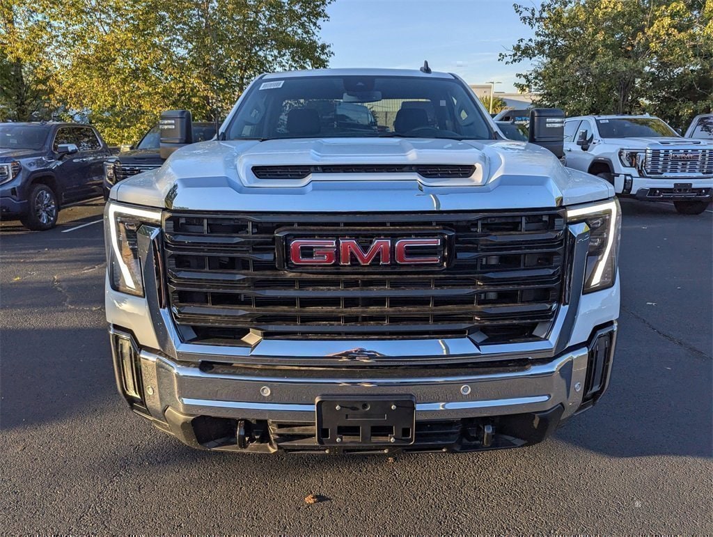 New 2025 GMC Sierra 2500 HD Pro Truck