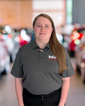 Staff member KELLY BUCKLEY from 7d01740c6bd0