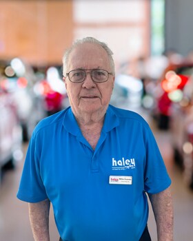 Staff member WILLIE CASSADA from 8d5fa09dcabc