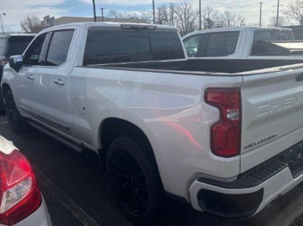 Used 2024 Chevrolet Silverado 1500 High Country Truck Crew Cab