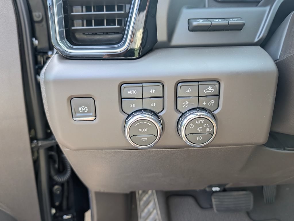 2026 GMC Sierra 1500 Denali - Photo 8