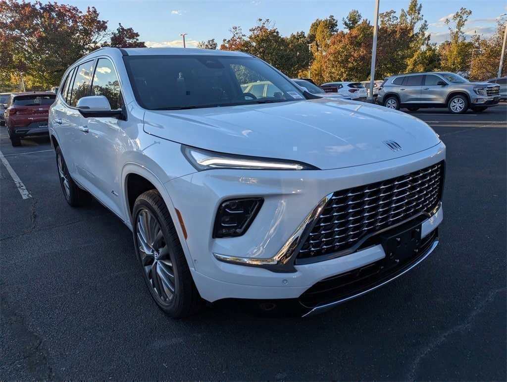 New 2026 Buick Enclave Avenir SUV