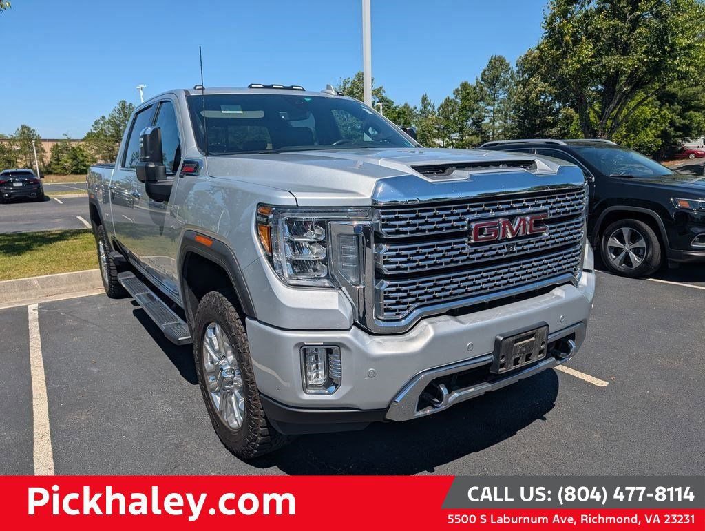 2021 GMC Sierra 4WD Crew Cab Standard Box Denali's photo