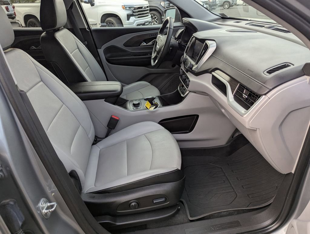 2023 GMC Terrain SLT - Photo 19