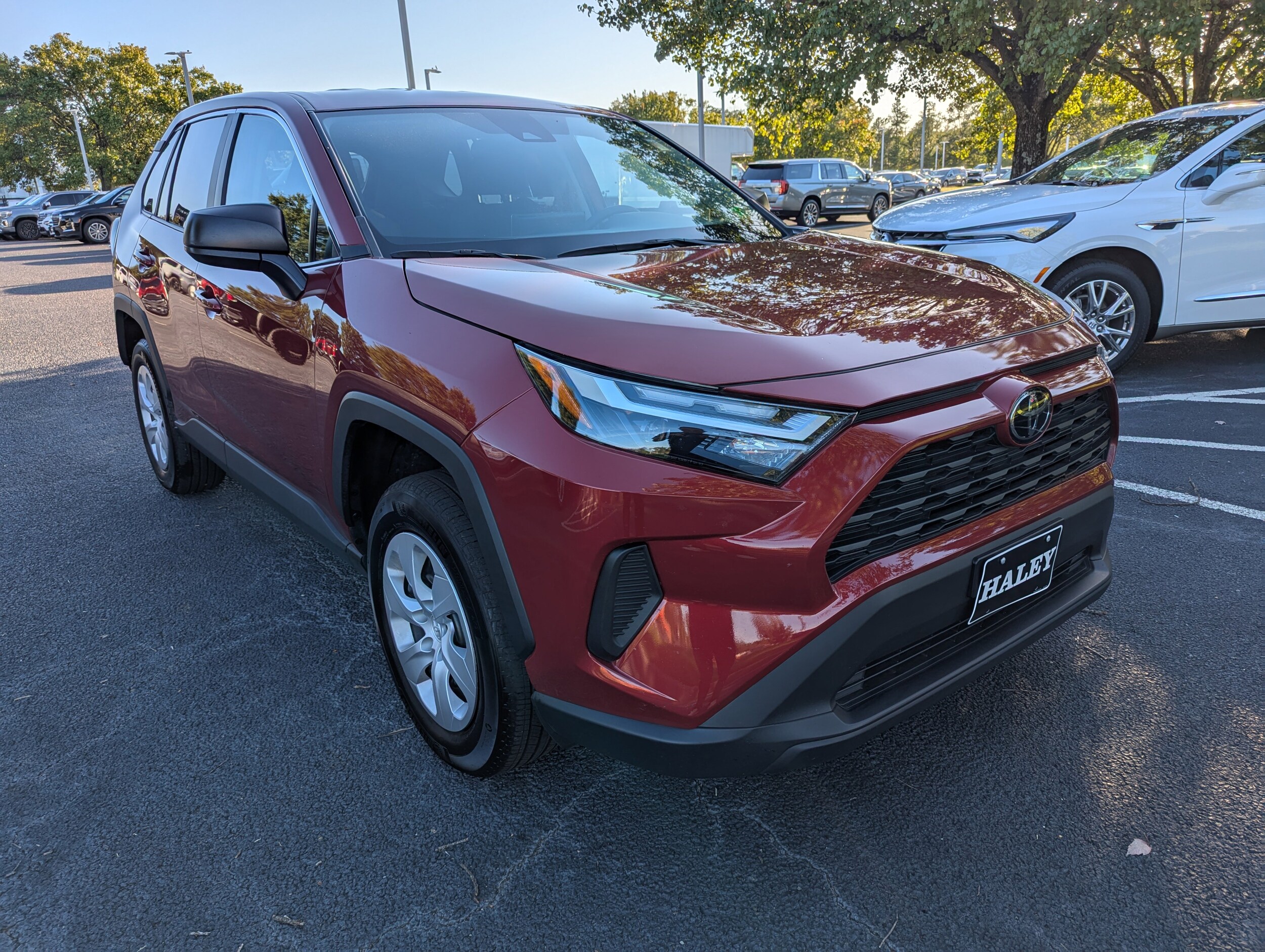 2024 Toyota RAV4 LE photo 2