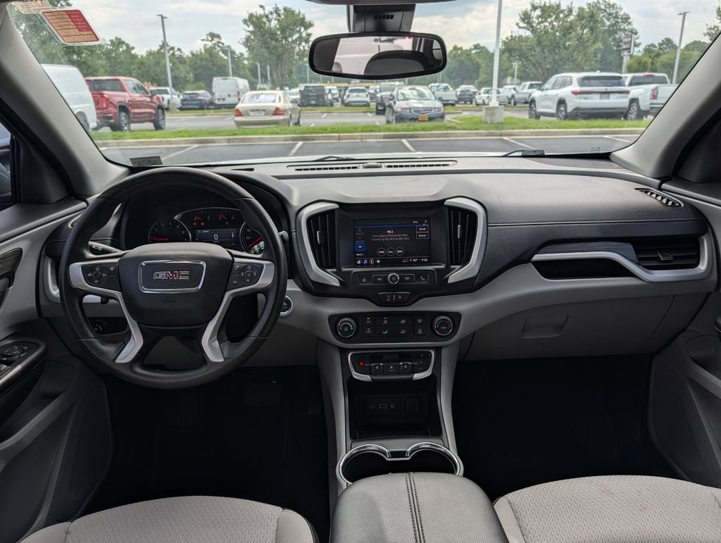 Used 2024 GMC Terrain SLE SUV
