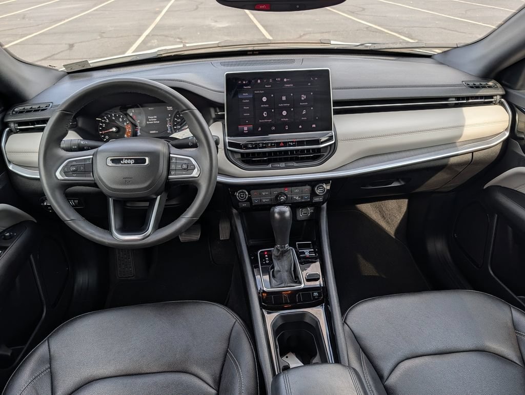 Used 2025 Jeep Compass Limited