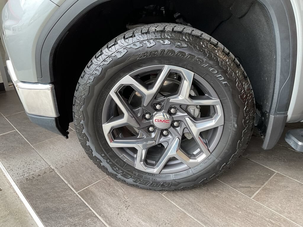 Used 2025 GMC Sierra 1500 SLT Truck