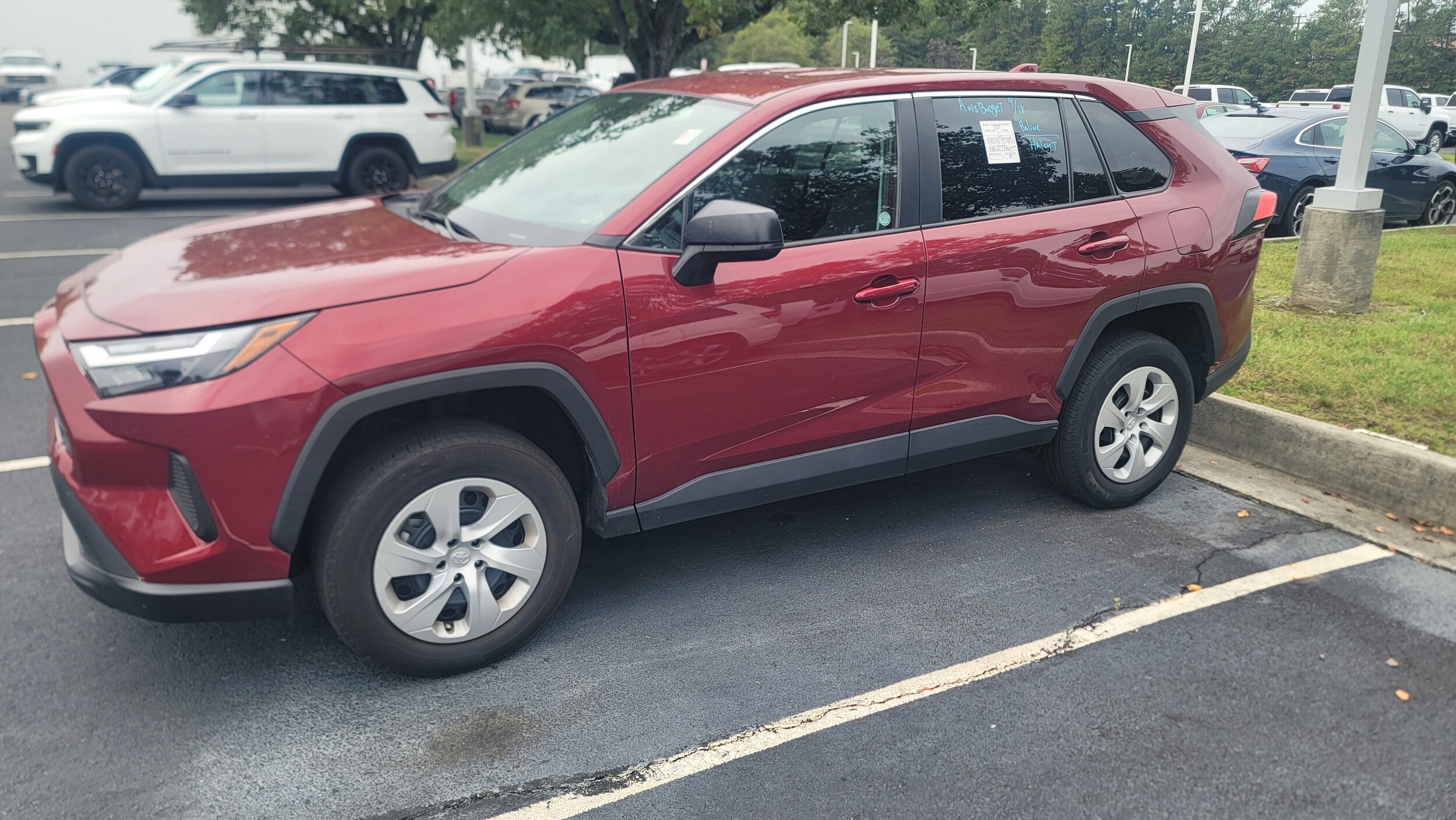 2024 Toyota RAV4 LE photo 2