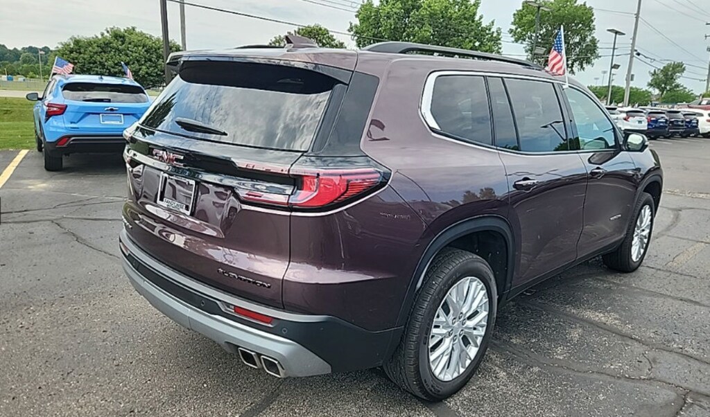 Used 2024 GMC Acadia Elevation SUV