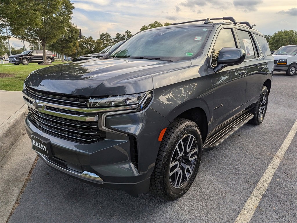 2021 Chevrolet Tahoe LT photo 4