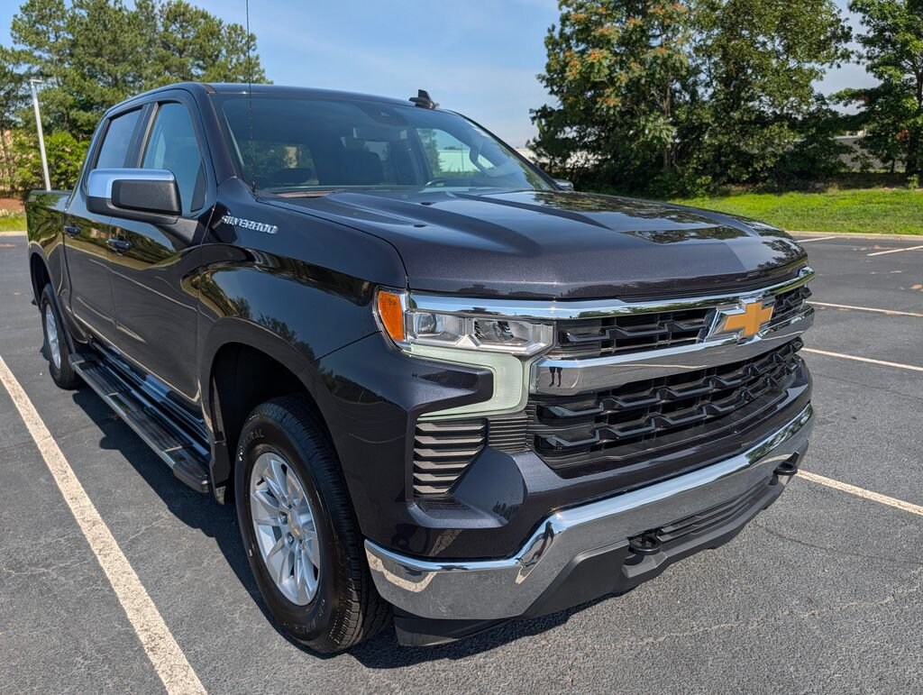 Used 2022 Chevrolet Silverado 1500 LT Truck