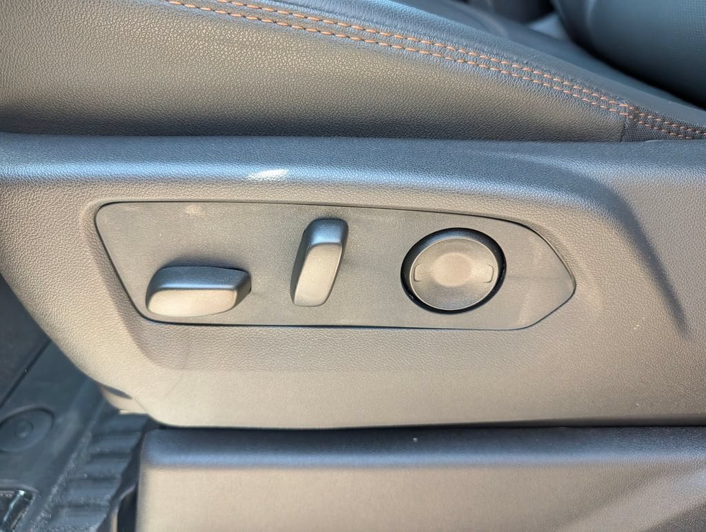 2026 GMC Sierra 1500 AT4 - Photo 18