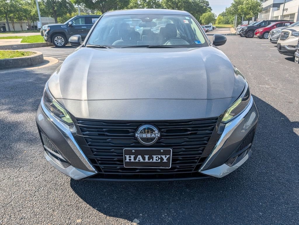 Used 2025 Nissan Altima SV