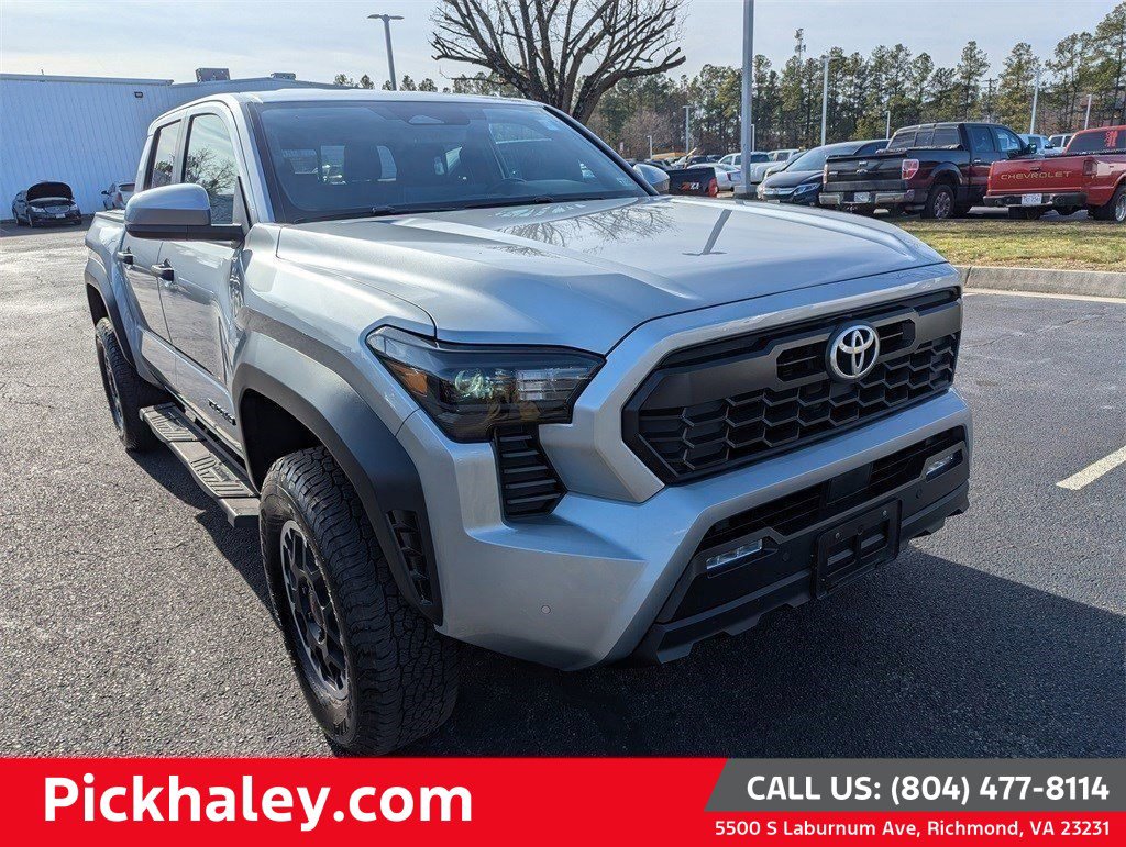 2024 Toyota Tacoma TRD Off Road's photo