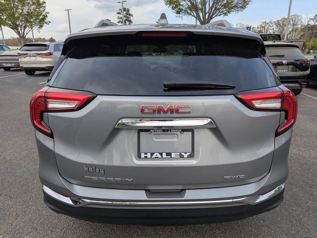 2023 GMC Terrain SLT - Photo 7