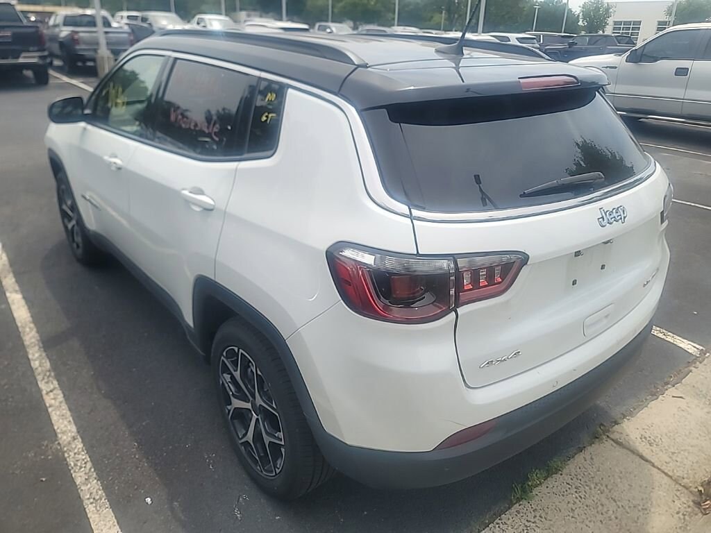 Used 2025 Jeep Compass Limited
