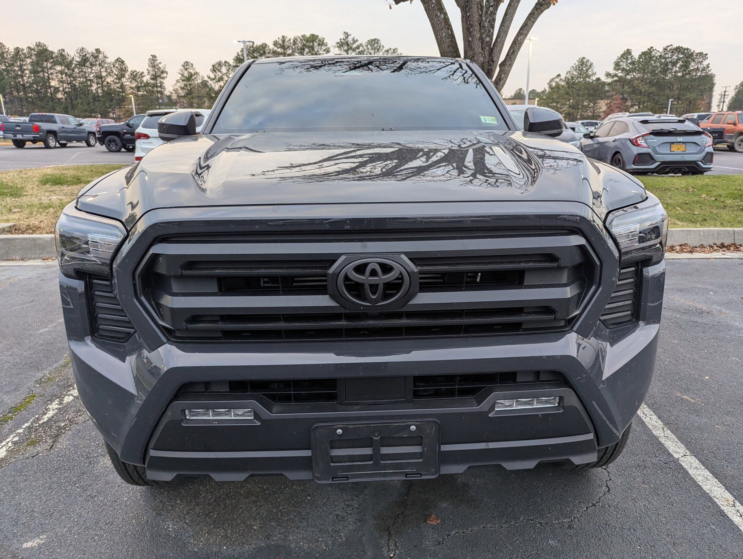 2024 Toyota Tacoma SR5 photo 2