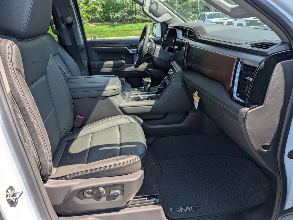 2026 GMC Sierra 1500 Denali - Photo 13