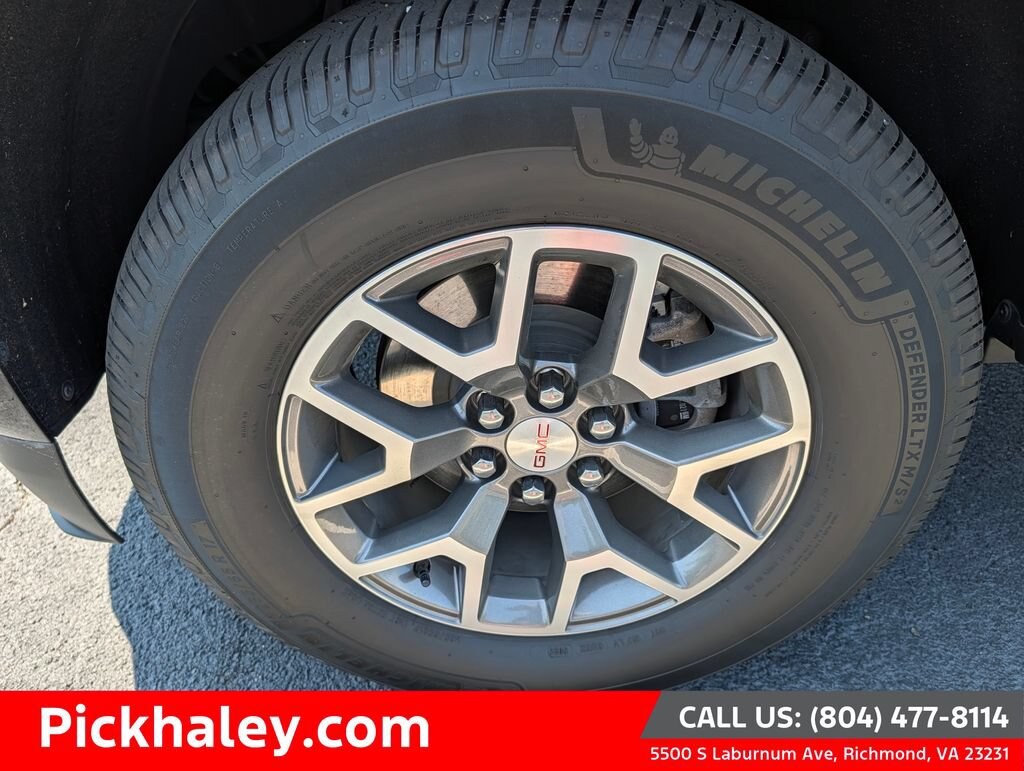 Used 2022 GMC Canyon 4WD AT4 w/Leather Truck