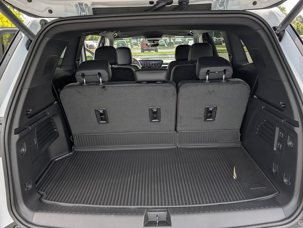 2027 Buick Enclave Preferred - Photo 15