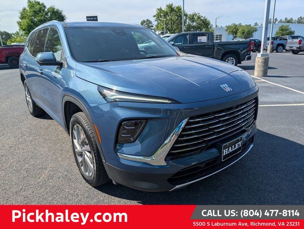 2025 Buick Enclave Preferred's photo