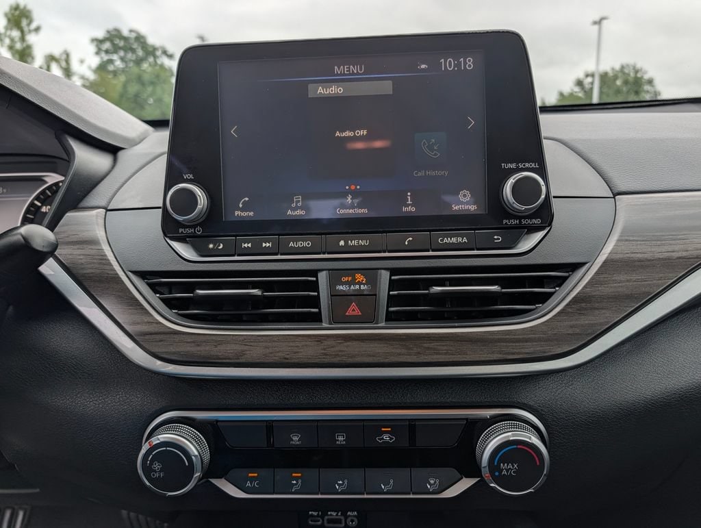 Used 2025 Nissan Altima SV