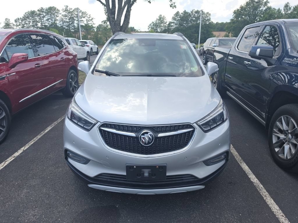 2019 Buick Encore Essence's photo