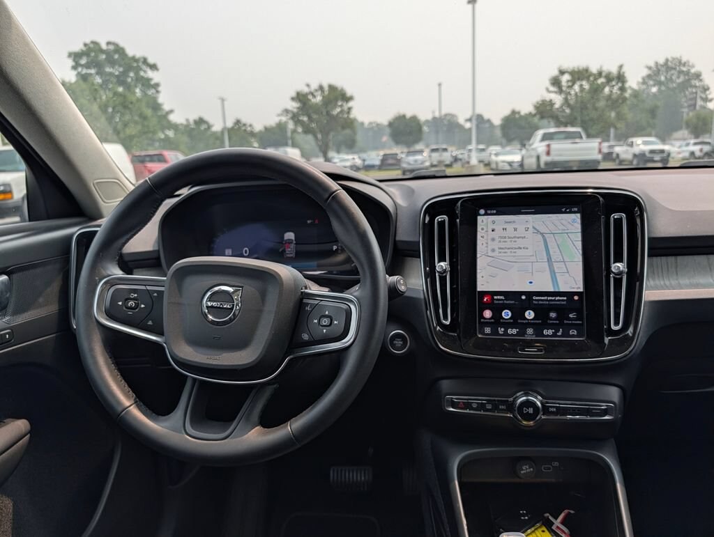 Used 2023 Volvo XC40 Plus Dark Theme