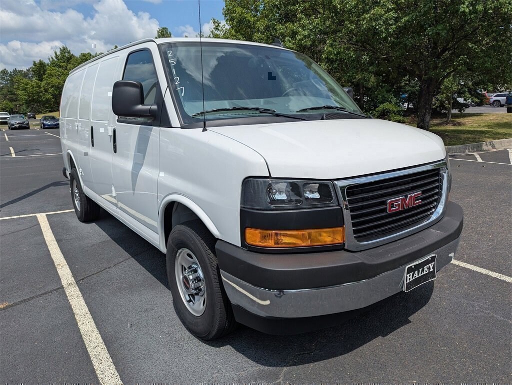 New 2025 GMC Savana Cargo 2500 Work Van Van