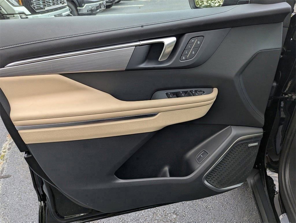 2026 Buick Enclave Preferred - Photo 11