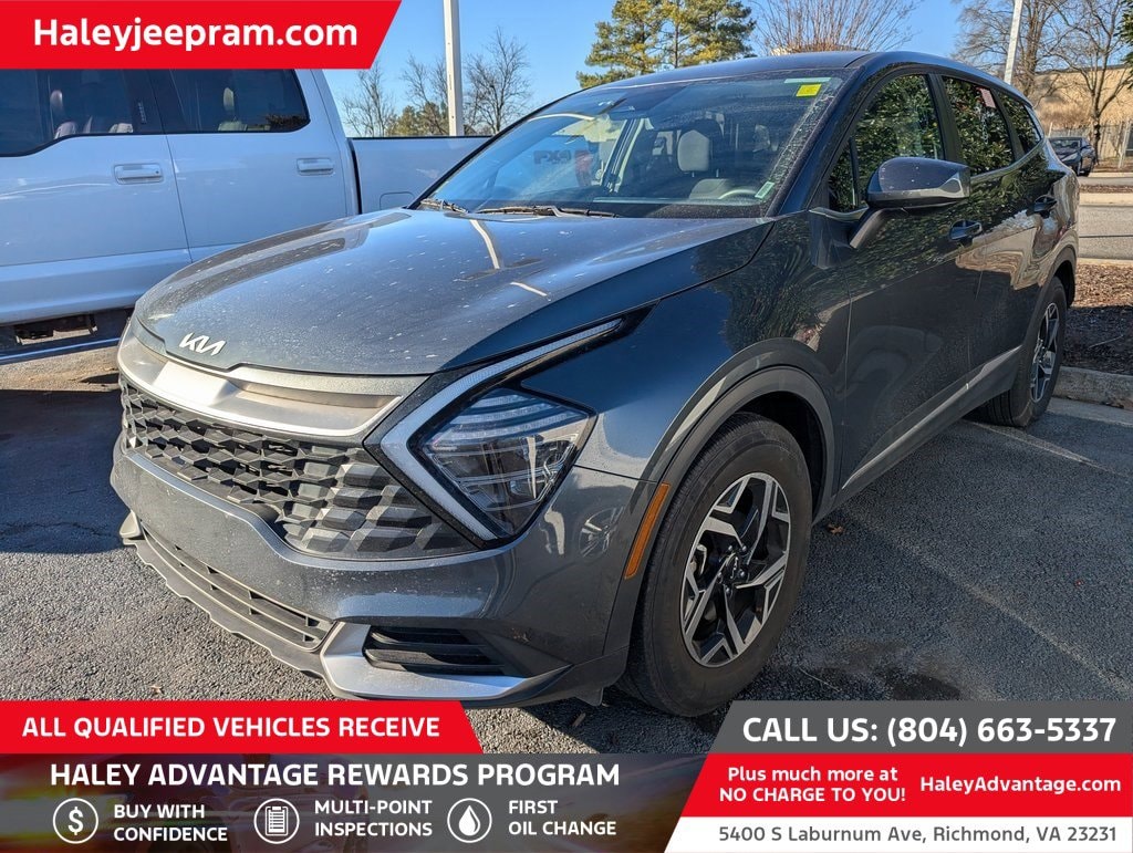 2024 Kia Sportage LX's photo