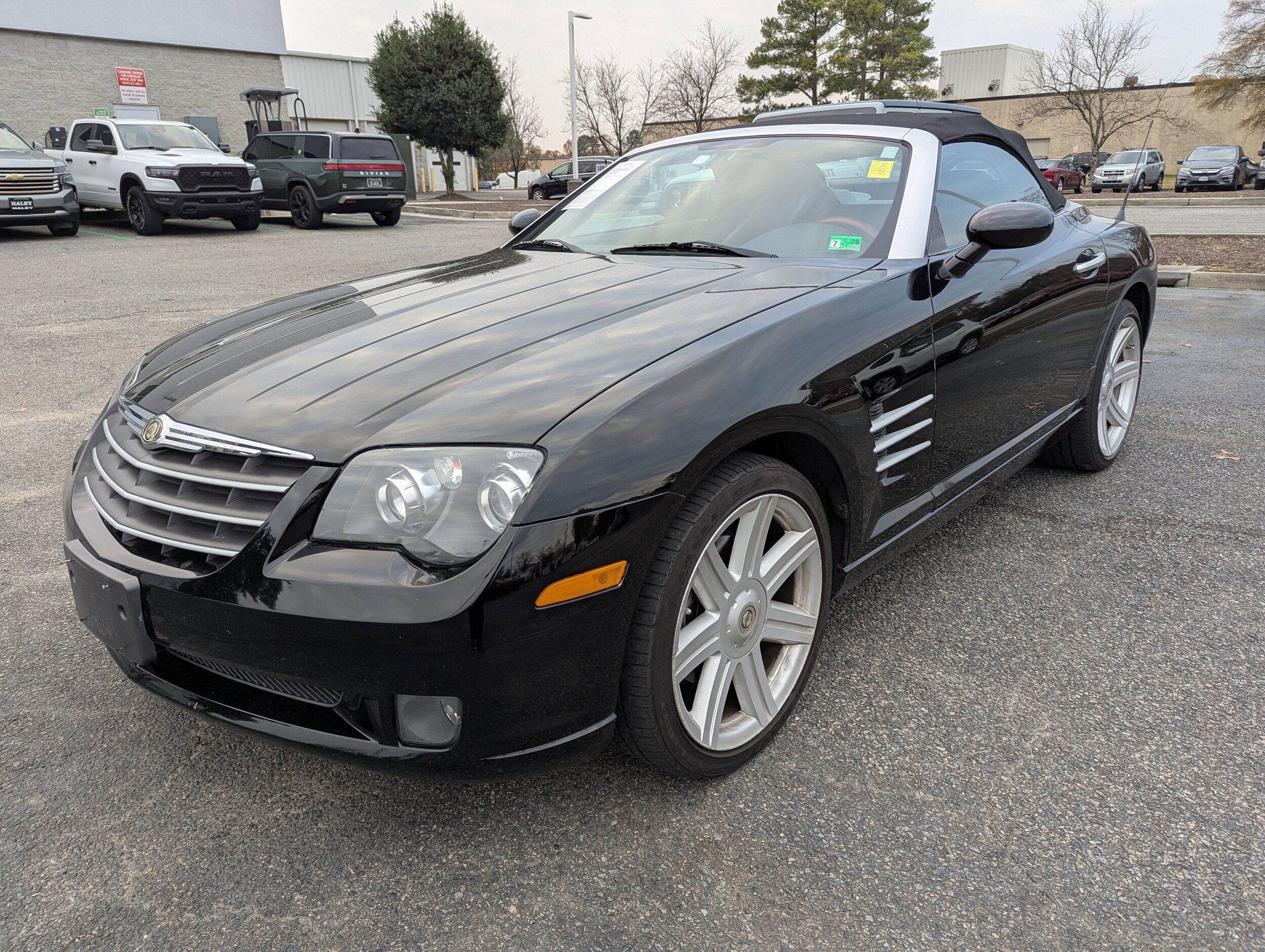 2005 Chrysler Crossfire Limited photo 3