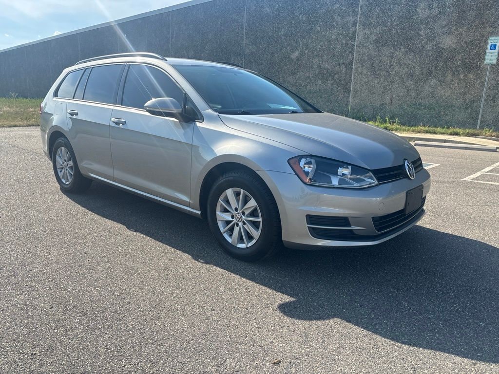 Used 2016 Volkswagen Golf SportWagen TSI S 4-Door Automatic Wagon