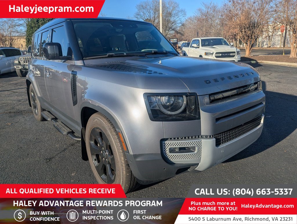 2023 Land Rover Defender SE's photo