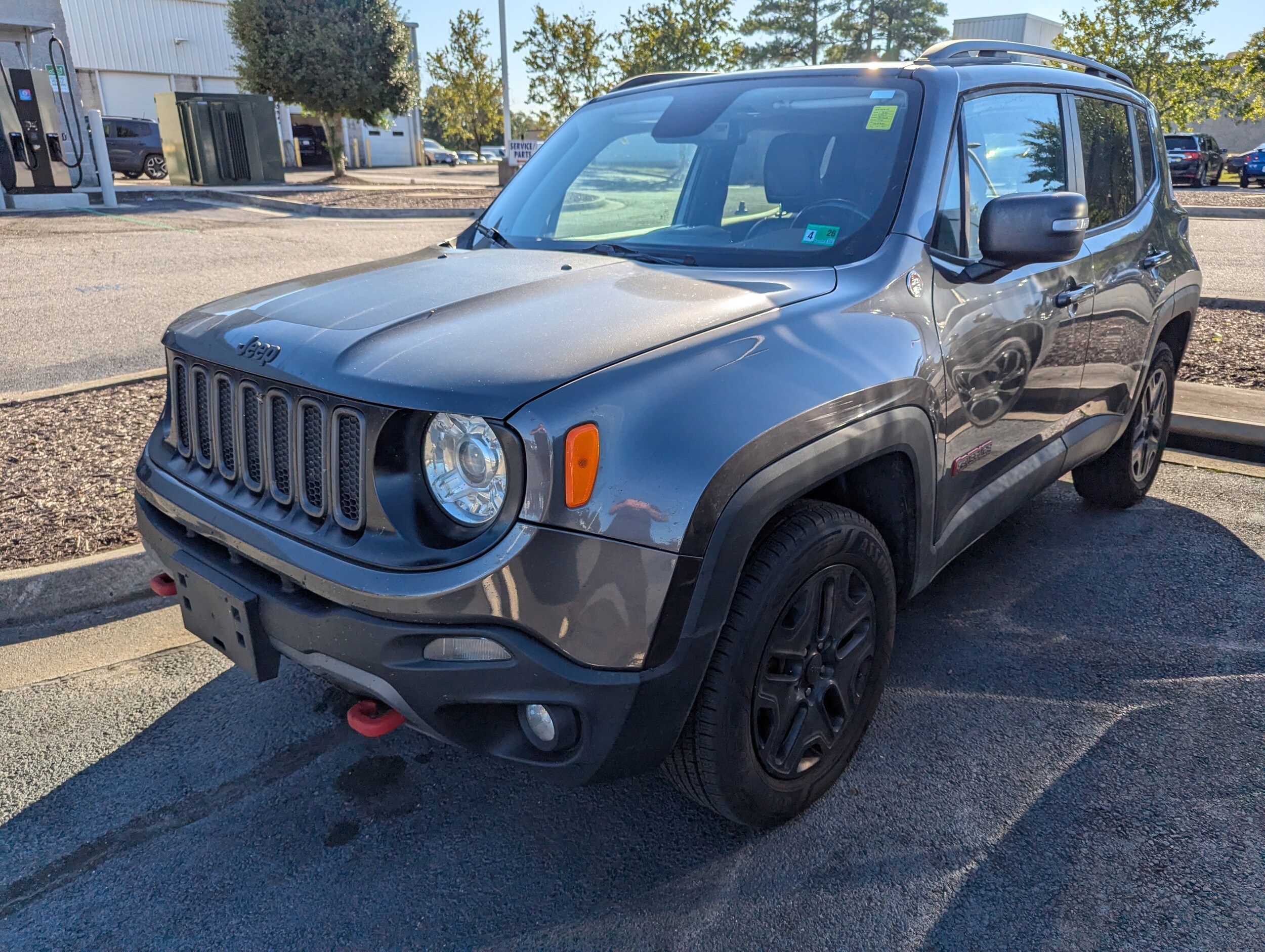 2018 Jeep Renegade Trailhawk photo 3