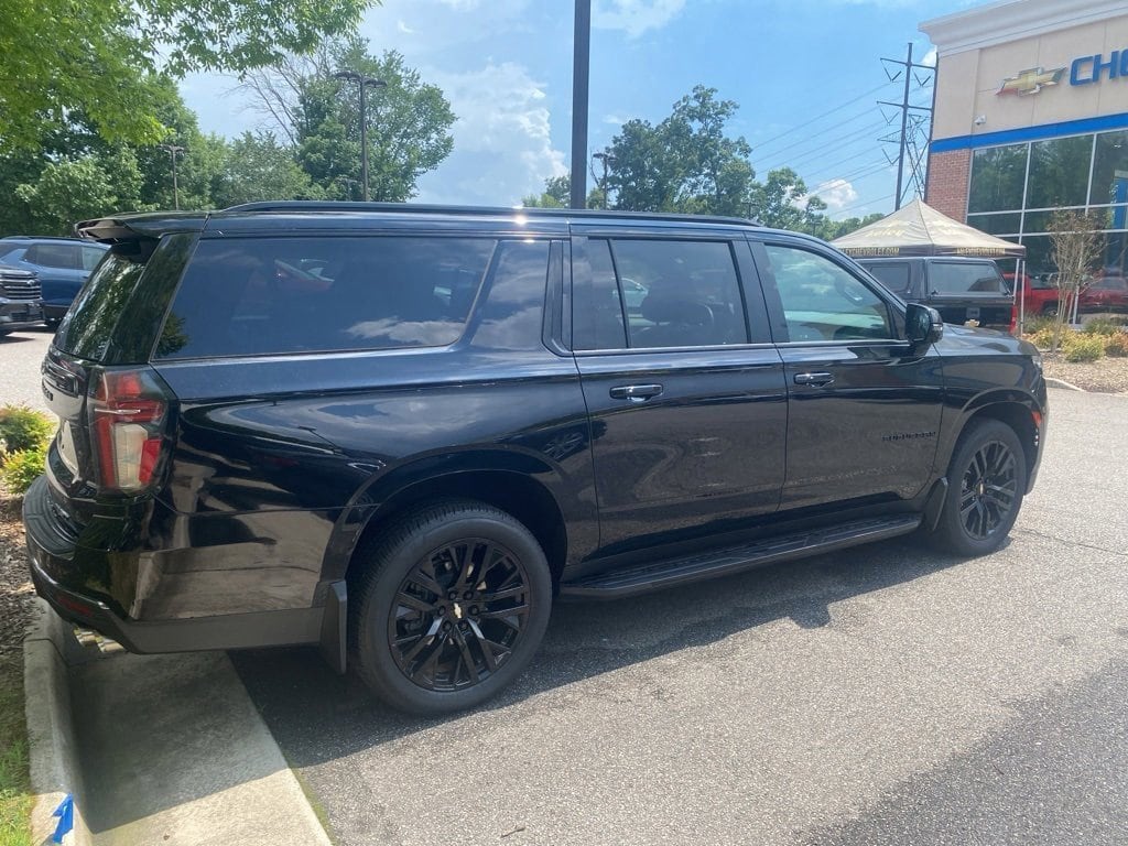 Used 2022 Chevrolet Suburban RST SUV