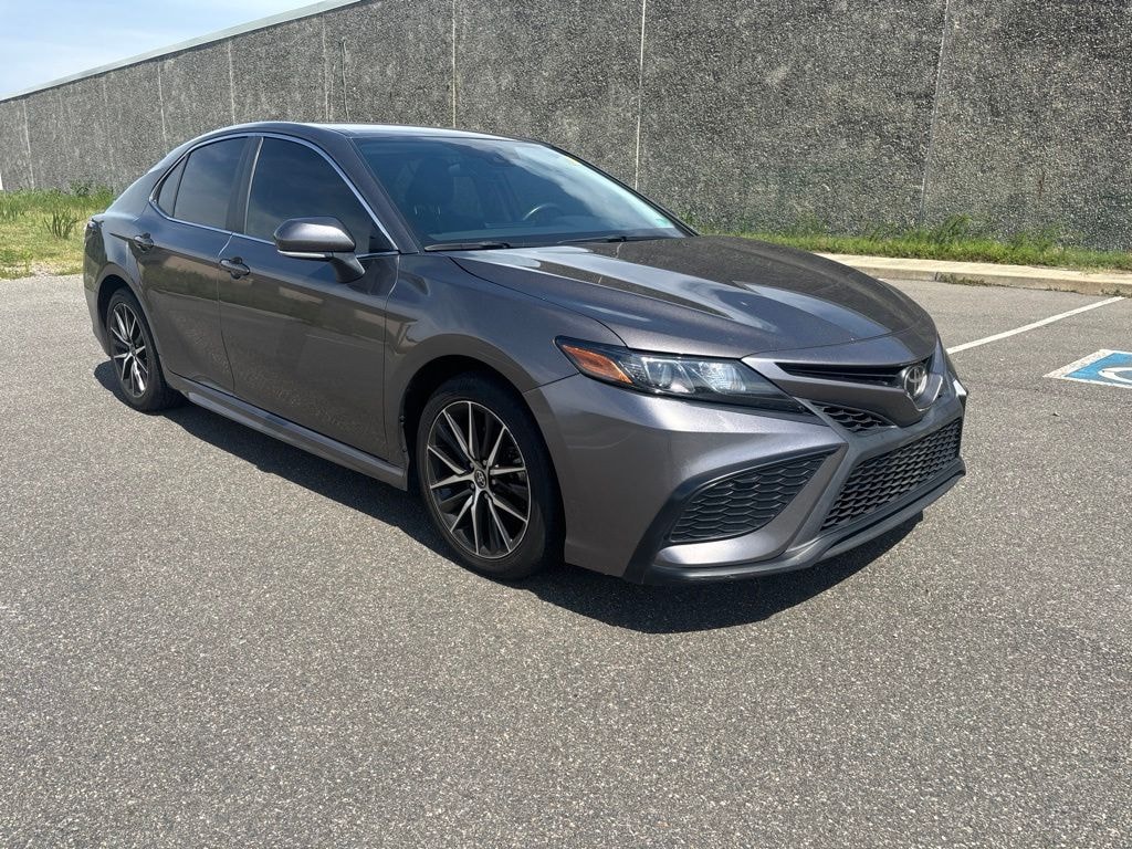 Used 2024 Toyota Camry SE Sedan