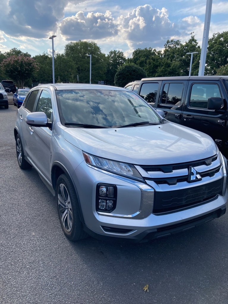 2024 Mitsubishi Outlander Sport ES photo 2