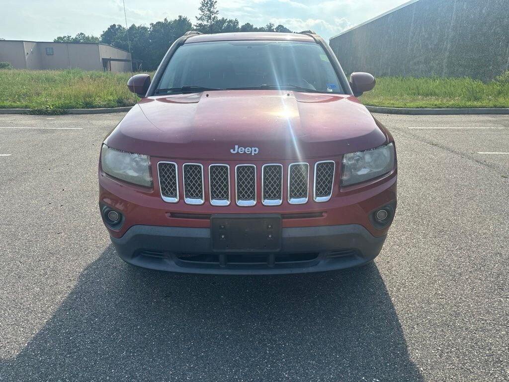 Used 2016 Jeep Compass Latitude FWD SUV
