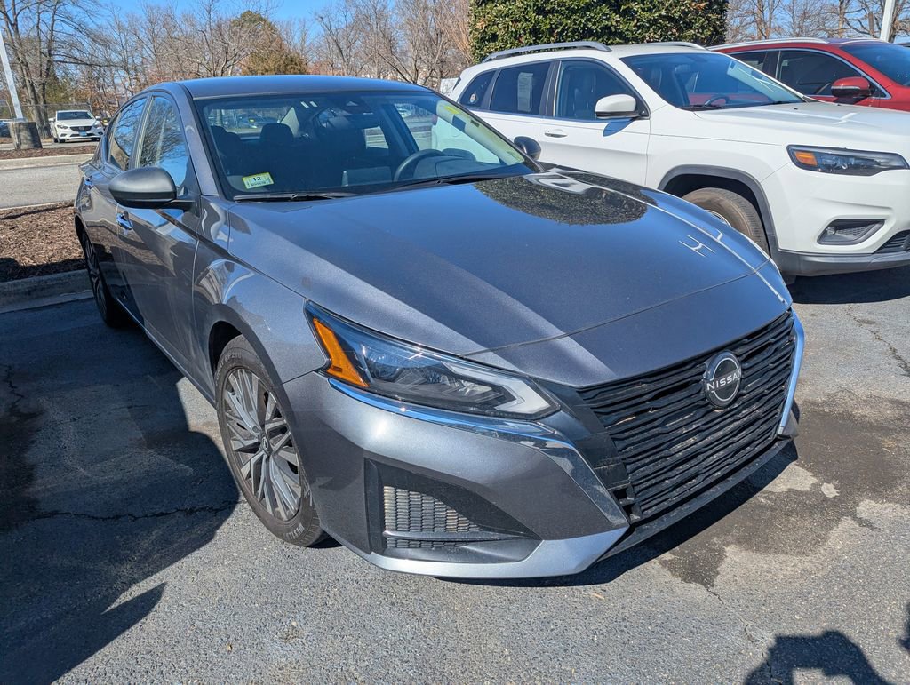 2024 Nissan Altima SV