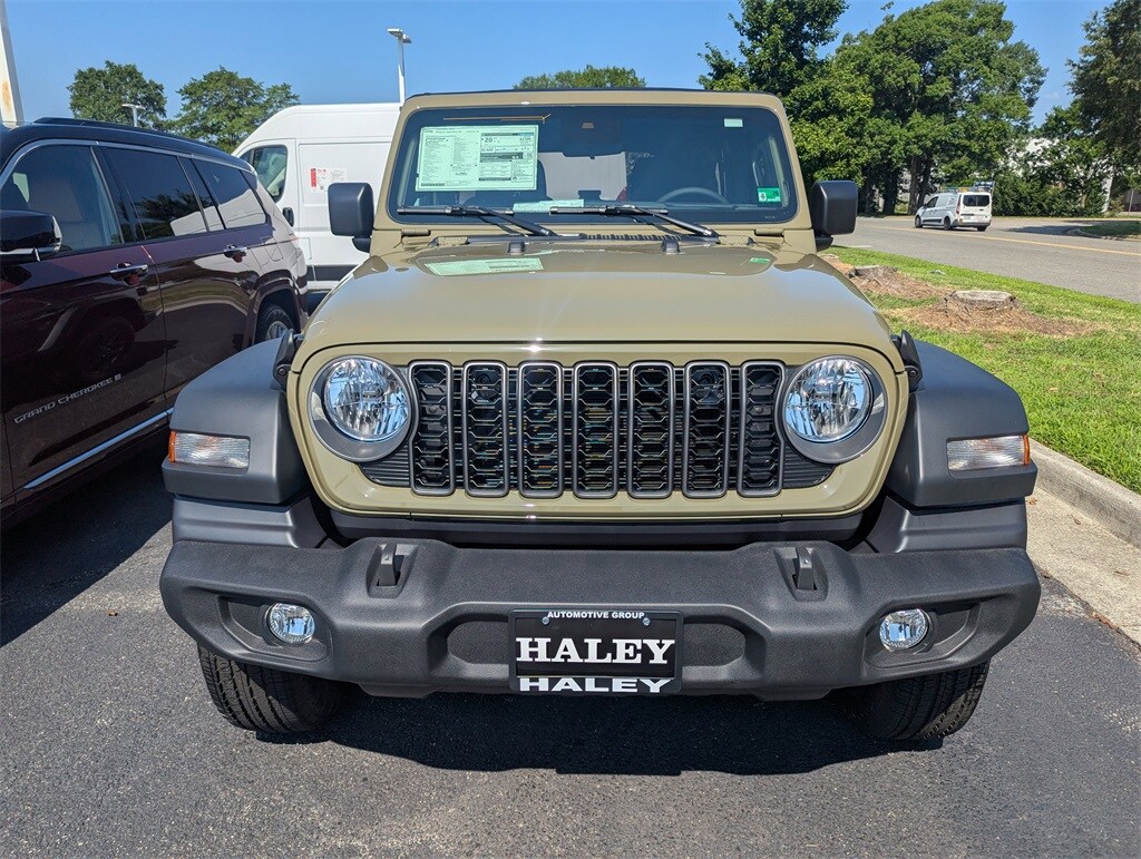 2025 Jeep Wrangler Sport S photo 3