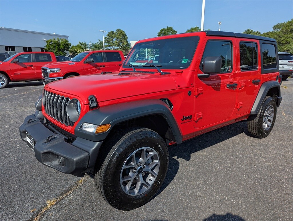 2025 Jeep Wrangler Sport S photo 4